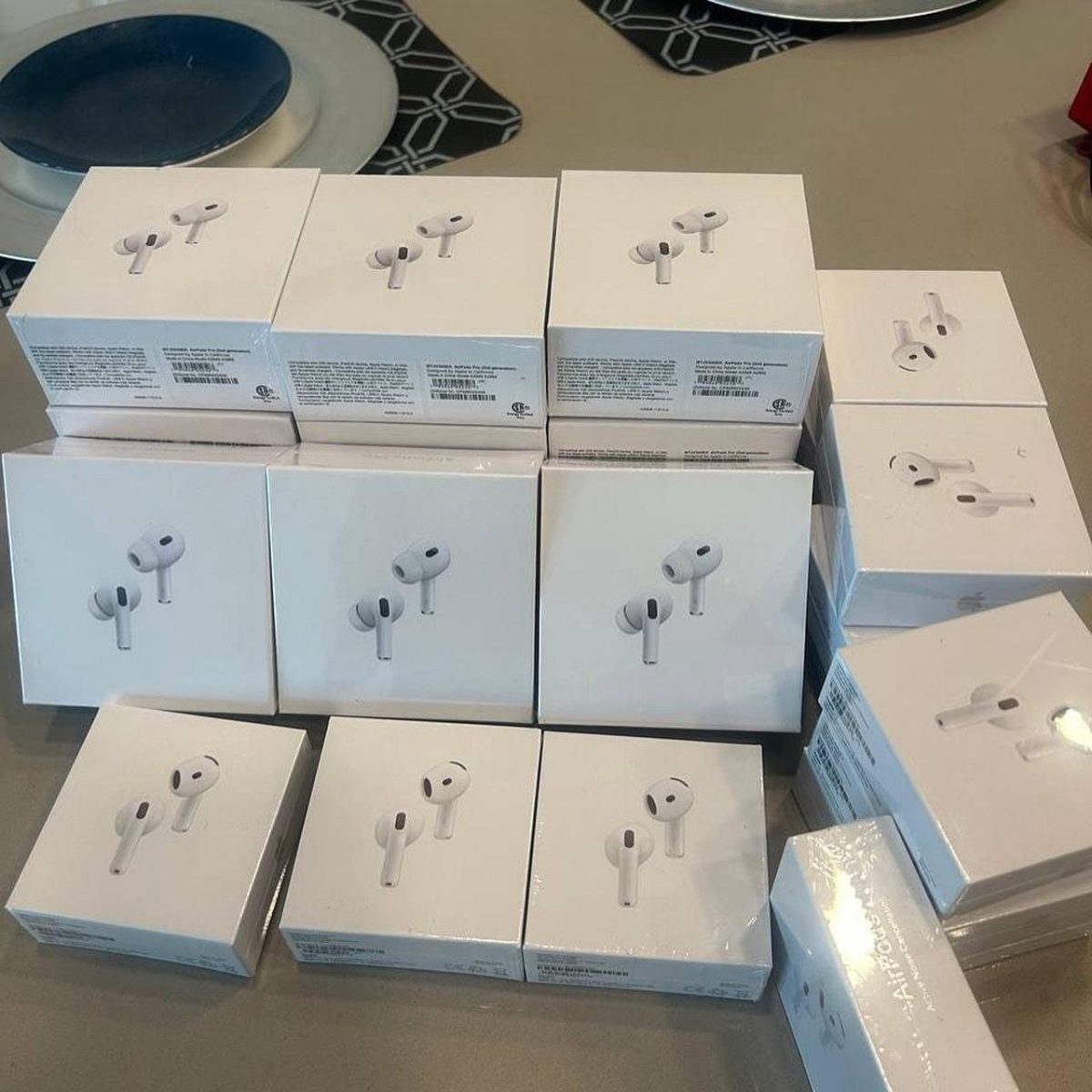Apple White and Silver Phone-cases - Image 1