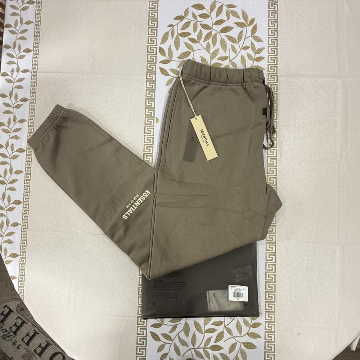 Fear of God Men's Joggers-tracksuits - Image 1