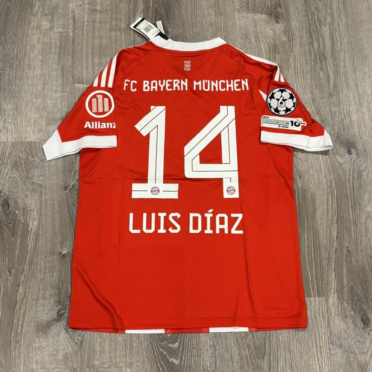 Adidas Men's Red Shirt - Image 1