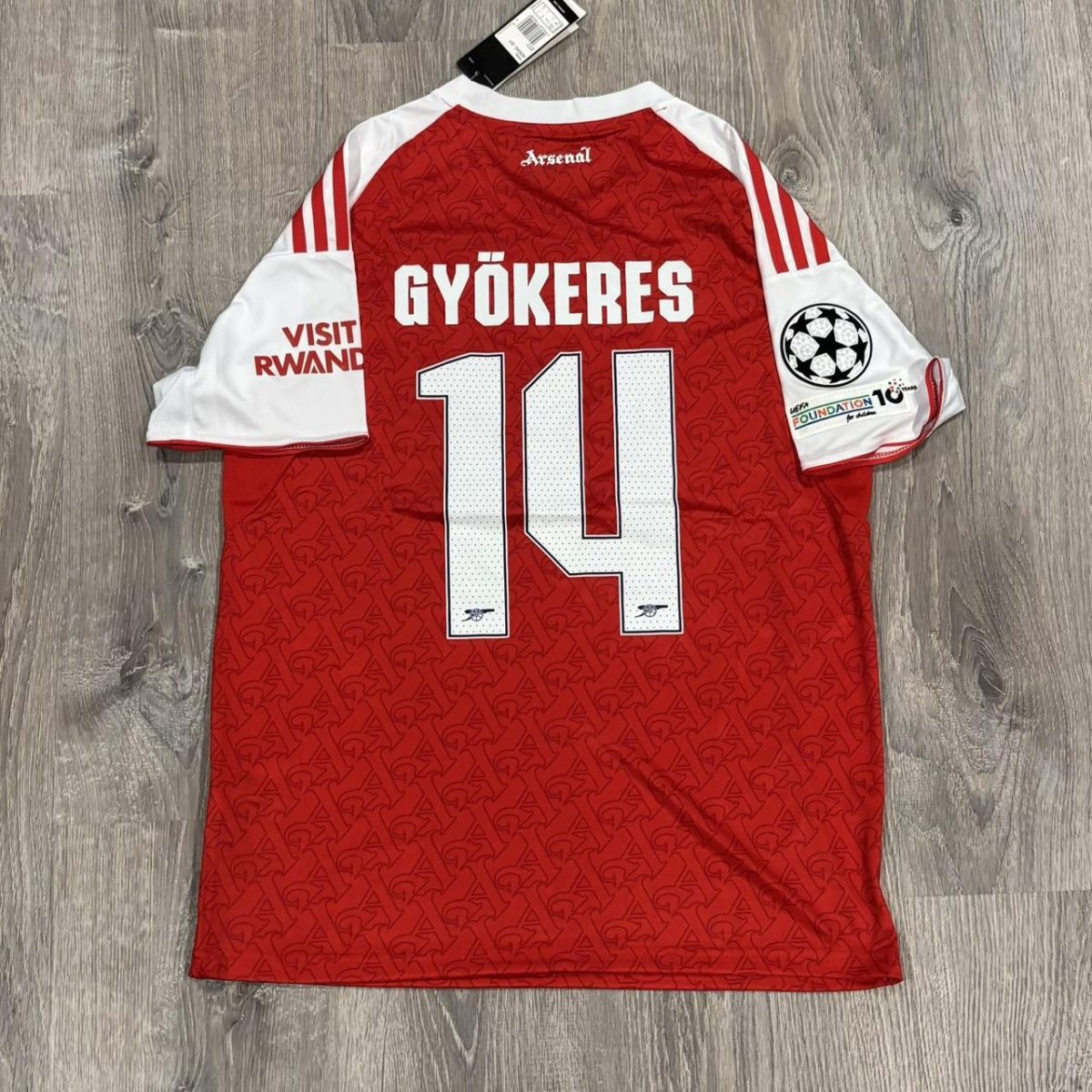 Adidas Men's Red Shirt - Image 1