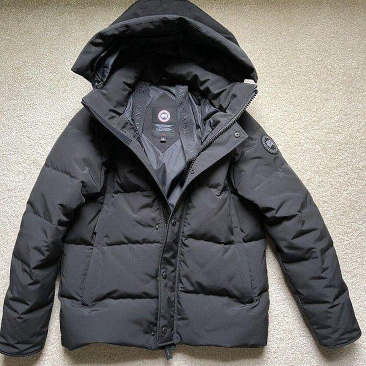 Canada Goose Men's Black Jacket - Image 1