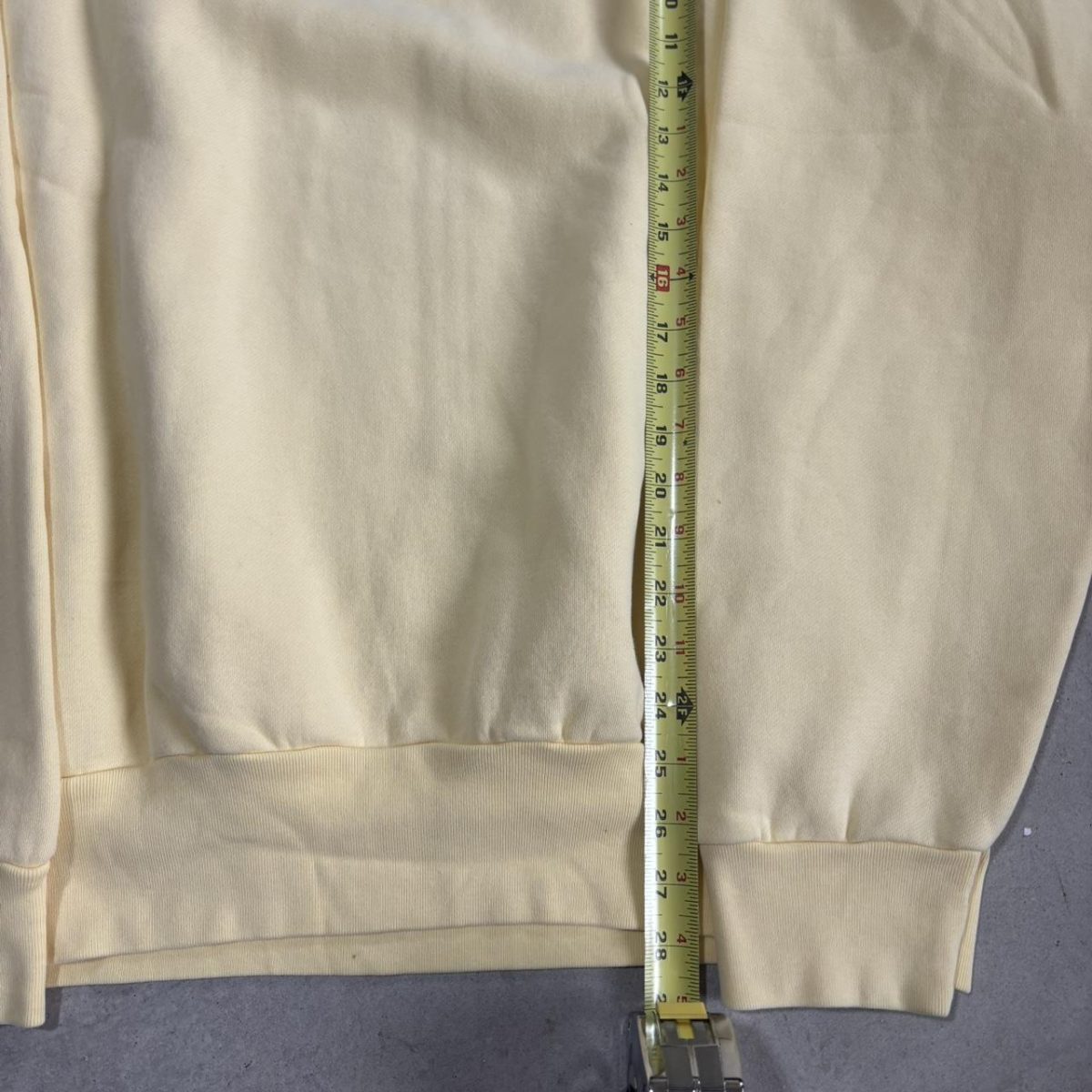 Polo Ralph Lauren Men's Yellow Sweatshirt - Image 6