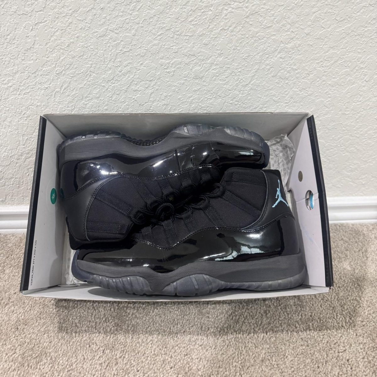Jordan Men's Black Trainers - Image 1