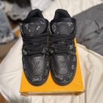 Louis Vuitton Men's Black Trainers - Image 3